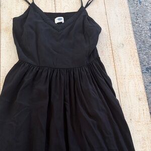 Old Navy Black Sleeveless Dress